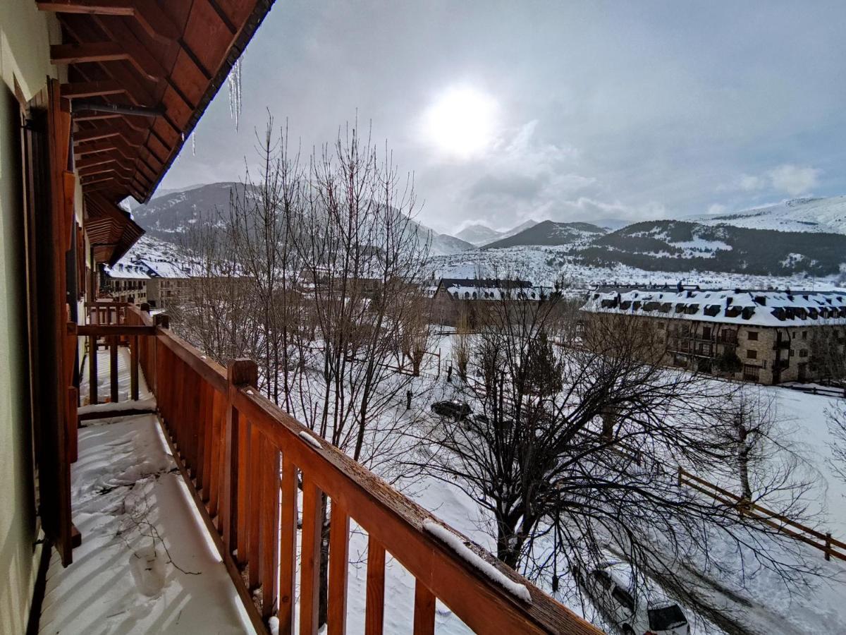 Unique Experience - Boi-Tauell Apartment Pla de l'Ermita Dış mekan fotoğraf