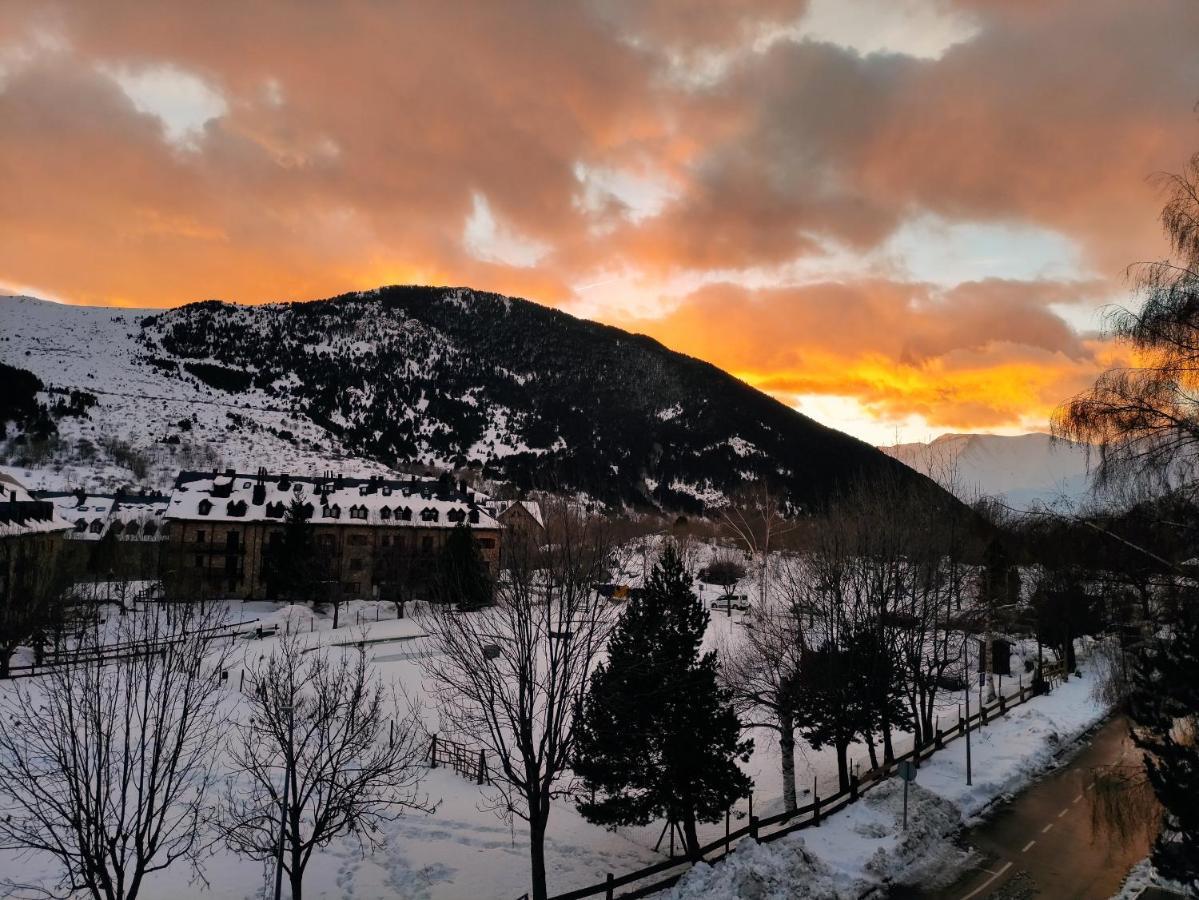 Unique Experience - Boi-Tauell Apartment Pla de l'Ermita Dış mekan fotoğraf
